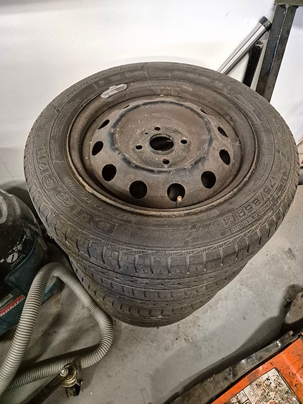 Product image 1 of 5