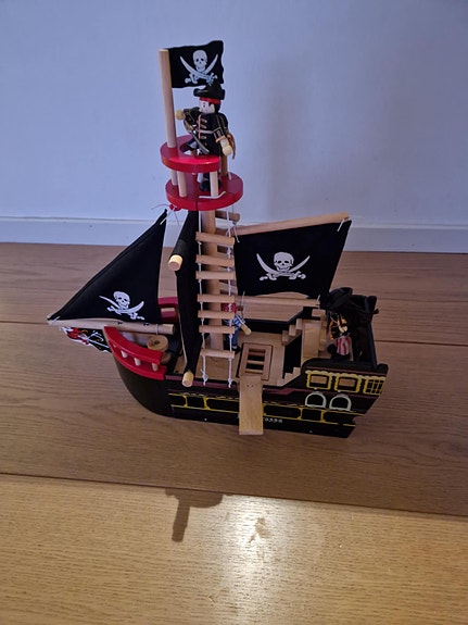 Product image 1 of 4