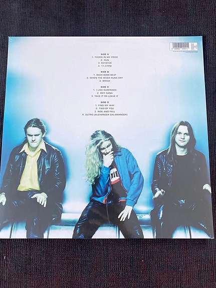 Product image 2 of 5