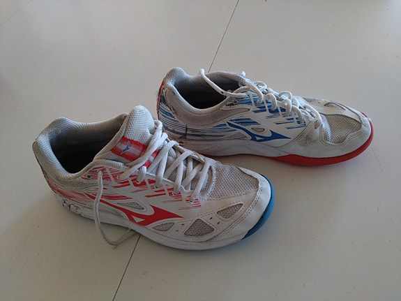 Product image 1 of 3