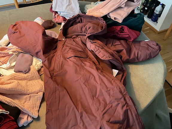 Product image 1 of 5