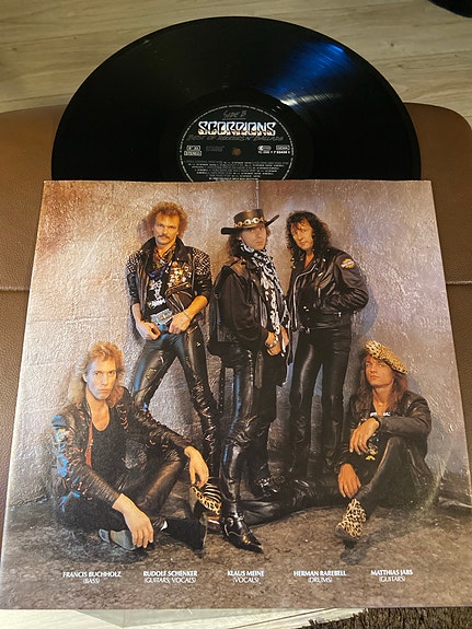 Product image 3 of 3