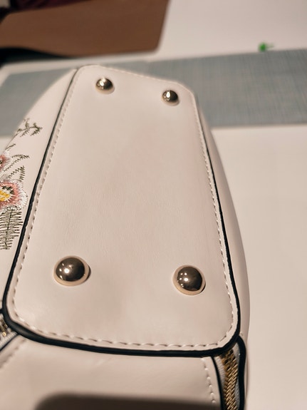 Product image 12 of 13