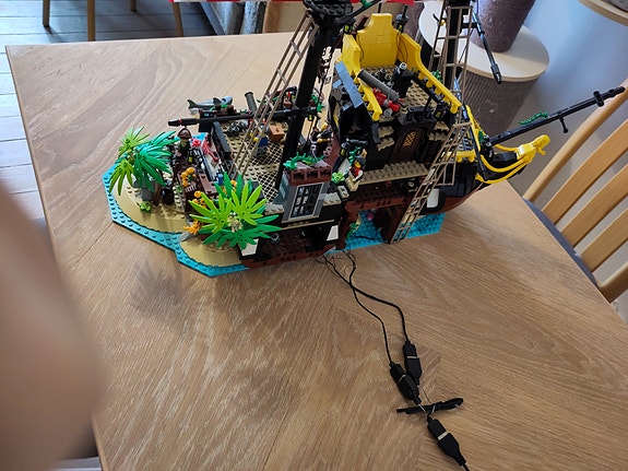 Product image 8 of 9