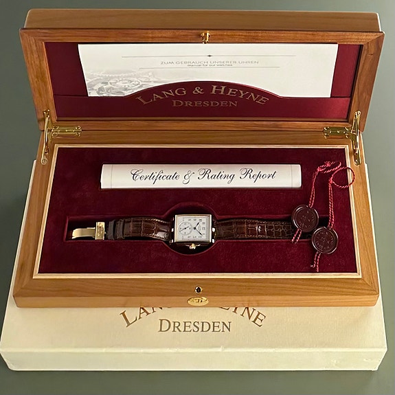 Product image 11 of 11