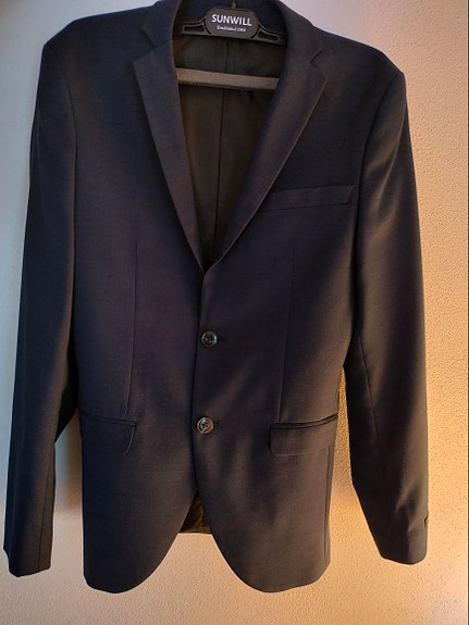 Product image 1 of 4