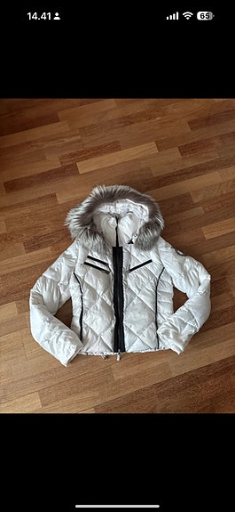 Product image 1 of 10