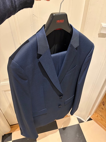 Product image 1 of 6