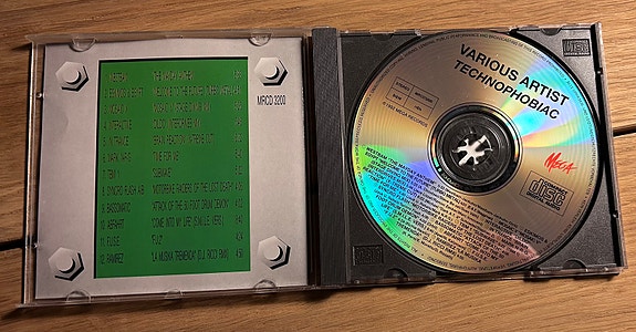 Product image 8 of 9