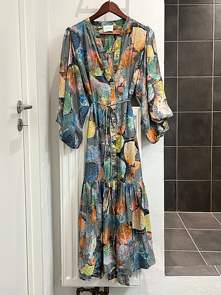 Product image 18 of 18
