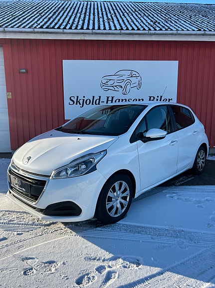 Peugeot 208