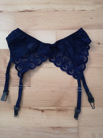 Product image 1 of 4