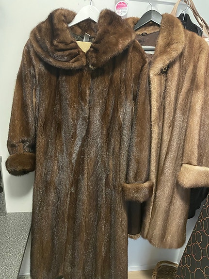 Product image 1 of 9