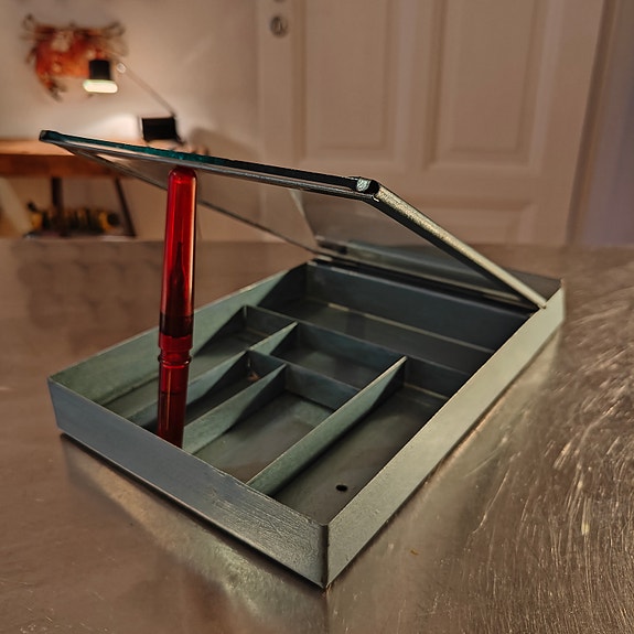 Product image 3 of 9