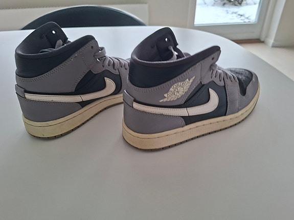 Product image 1 of 5