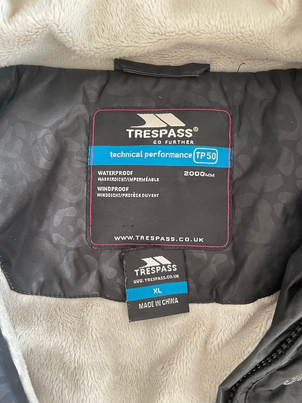 Product image 2 of 9