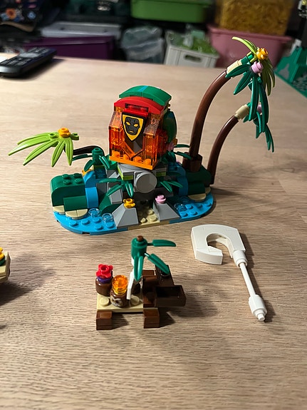 Product image 9 of 9