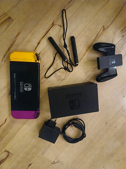 Product image 2 of 4