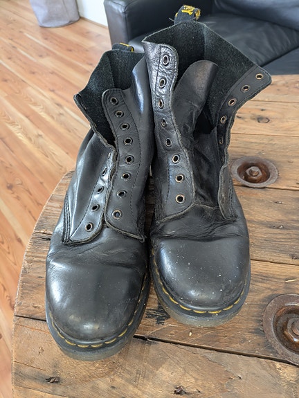 Product image 1 of 4