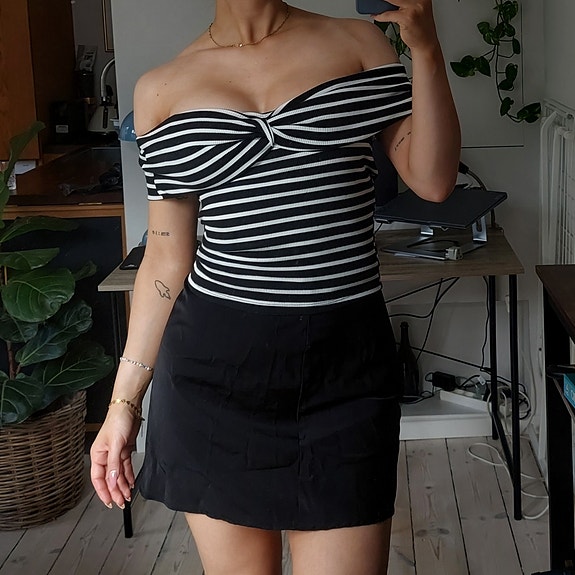 Product image 1 of 7