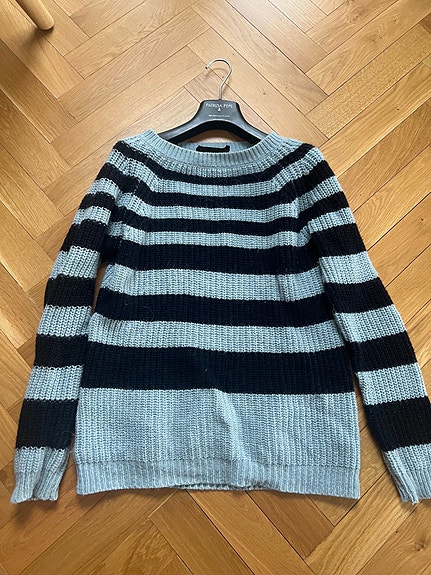 Product image 1 of 10