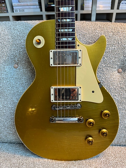 Product image 1 of 8