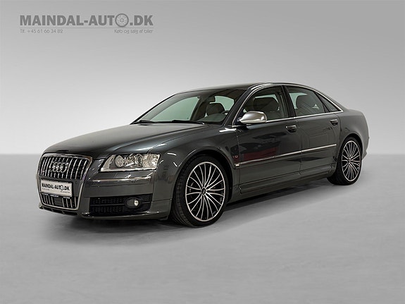 Audi S8