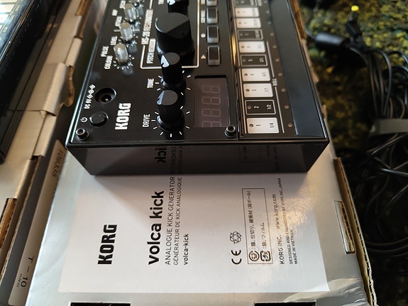 Product image 2 of 8