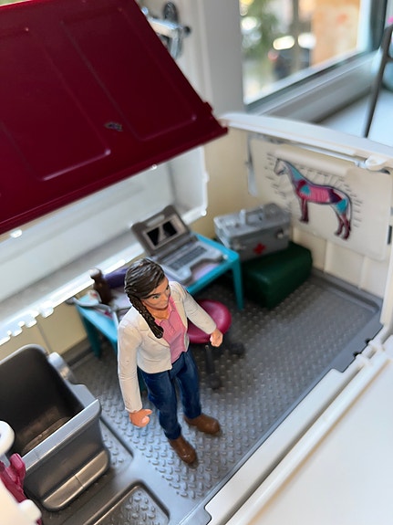 Product image 4 of 9