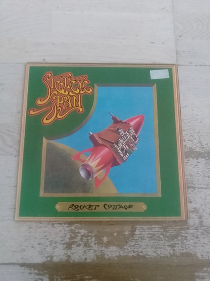 Product image 1 of 3