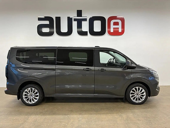 Ford Tourneo Custom 320L