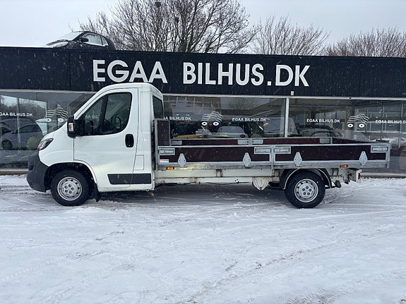 Peugeot Boxer 335