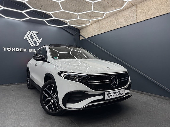 Mercedes EQA250