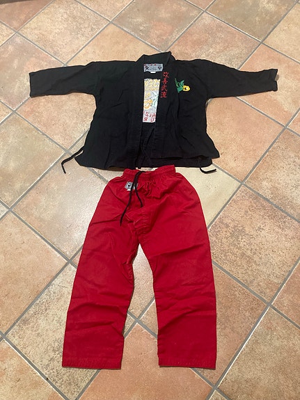 Product image 1 of 4