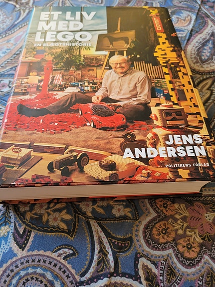 Product image 1 of 2