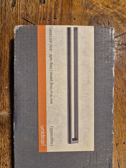 Product image 1 of 2