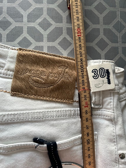 Product image 11 of 11