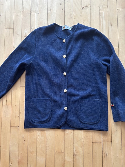 Product image 1 of 7