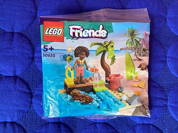 Product image 1 of 2