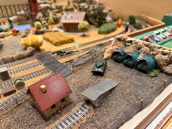 Product image 8 of 10