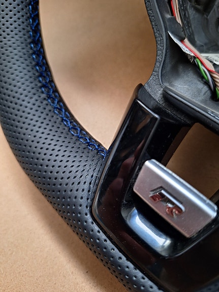 Product image 12 of 32