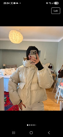 Product image 1 of 8