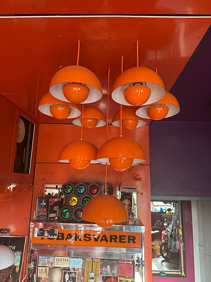 Product image 8 of 9