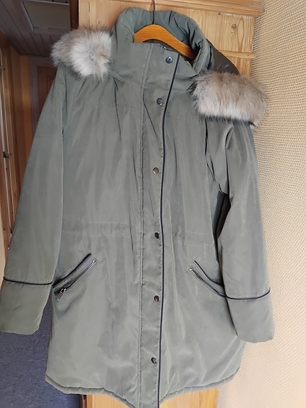 Product image 1 of 4