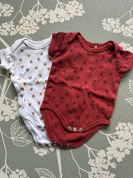 Product image 1 of 2