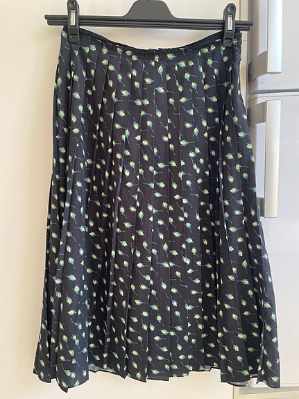 Product image 1 of 7