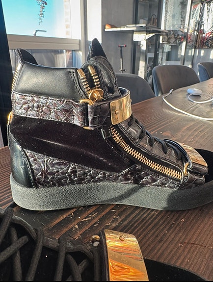 Product image 3 of 7