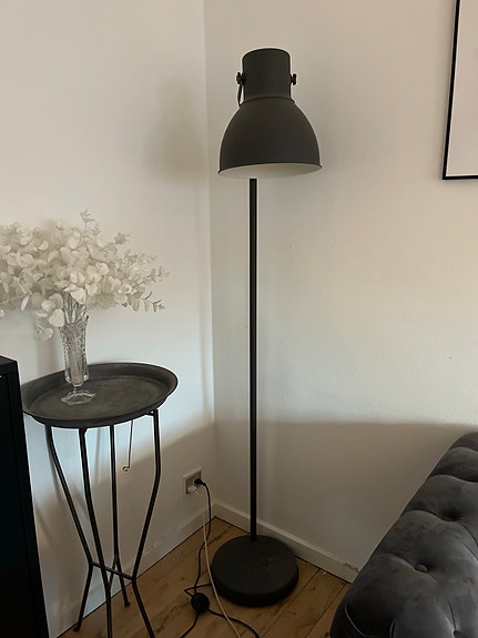 Product image 1 of 9