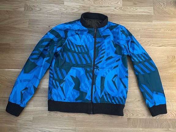 Product image 11 of 12