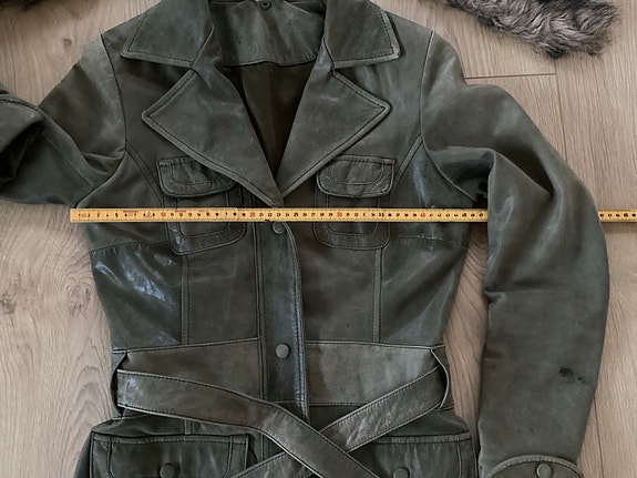 Product image 12 of 12